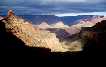 Bouře nad Grand Canyonem